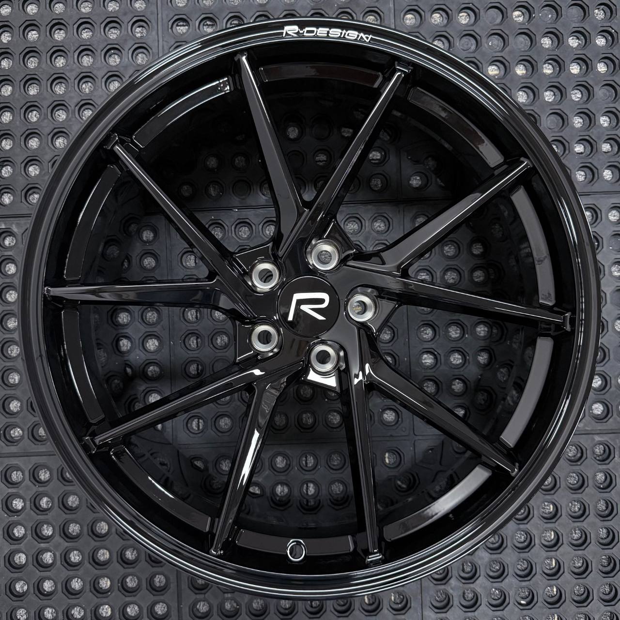 RIVIERA RF1