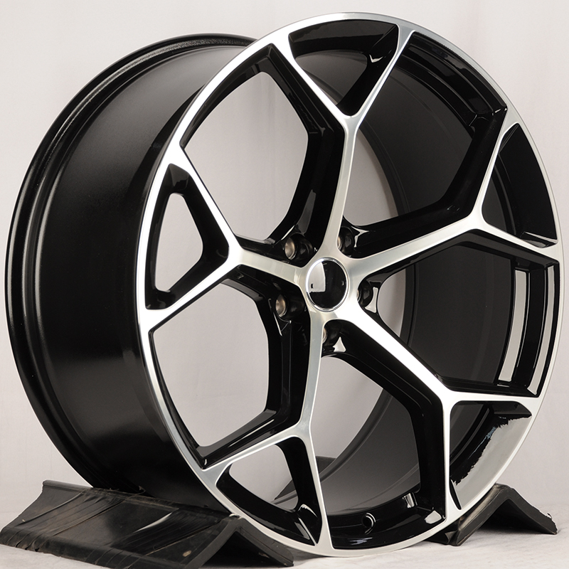 Литой диск Jetwheel IVF-3206 R22 10J 5x112 ET25 Литой диск Jetwheel IVF-3206 R22 10J 5x112 ET25 DIA 66.45 BM