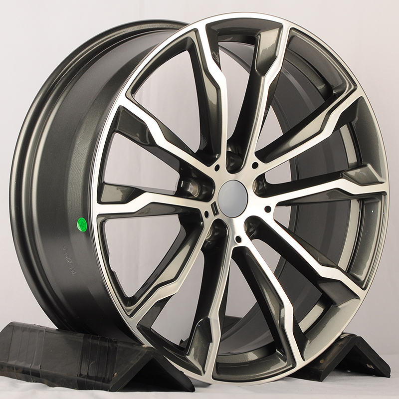 Литой диск Extreme Wheels BM136 R20 9.5J 5x112 ET43 Литой диск Extreme Wheels BM136 R20 9.5J 5x112 ET43 DIA 66.6 GMF