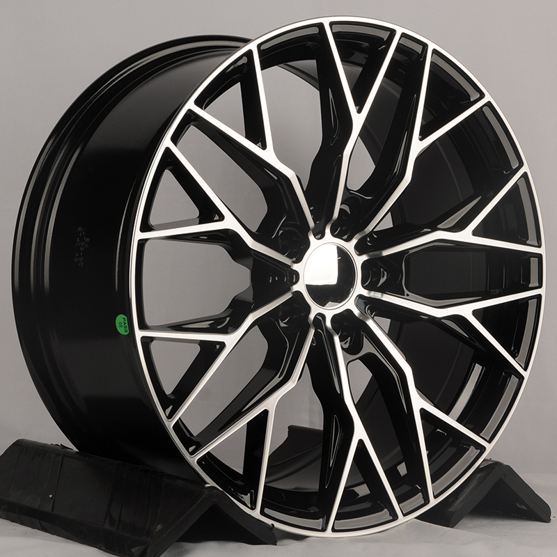 Литой диск Jetwheel 3S266 R20 8.5J 5x114.3 ET40 Литой диск Jetwheel 3S266 R20 8.5J 5x114.3 ET40 DIA 67.1 BKF