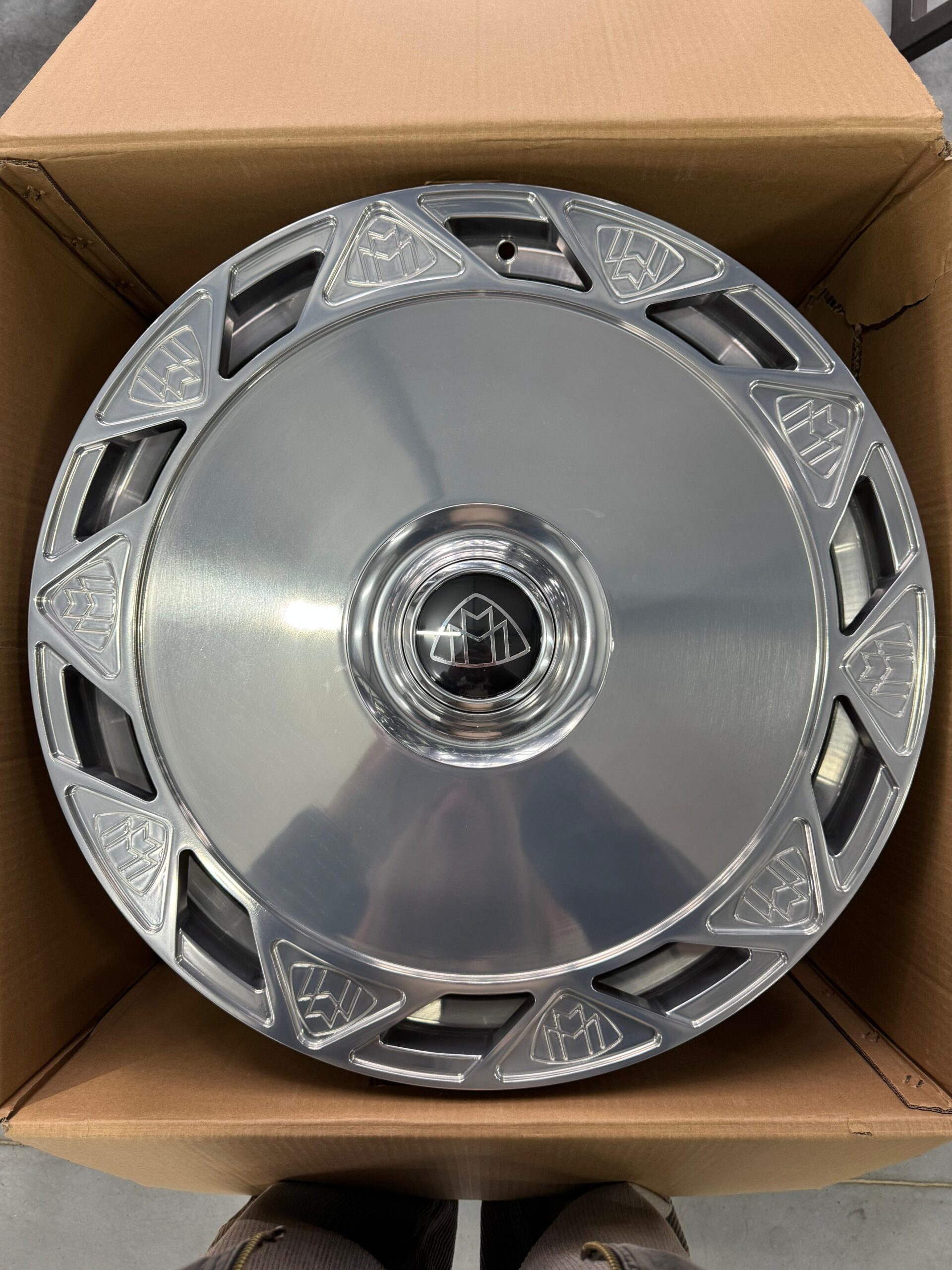 Кованый диск Forged D045 R23 10J 5x112 ET45 Кованый диск Forged D045 R23 10J 5x112 ET45 DIA 66