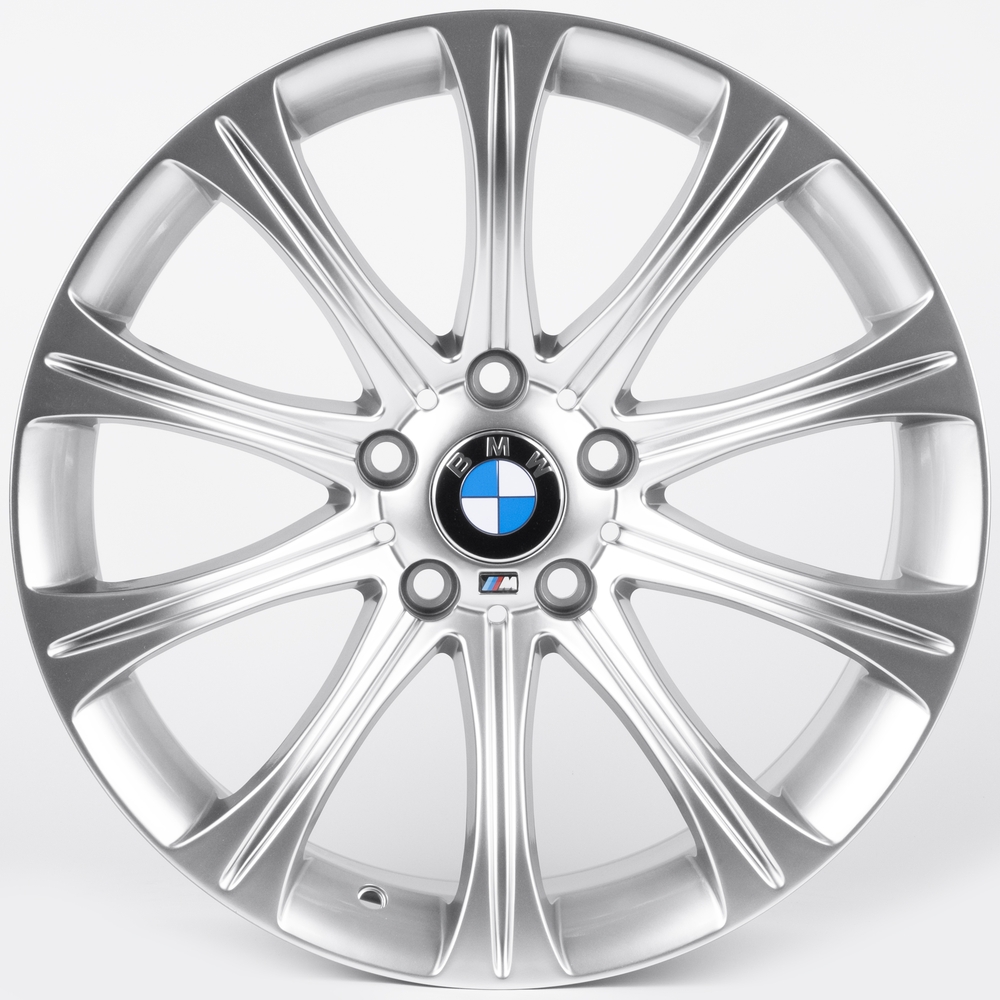Разноширокие литые диски BMW iV929-DS329 R18 8/9J ET20/25 Разноширокий комплект дисков BMW iV929-DS329 R18 8J ET20 перед 9J ET25 зад 5x120 DIA 72.6