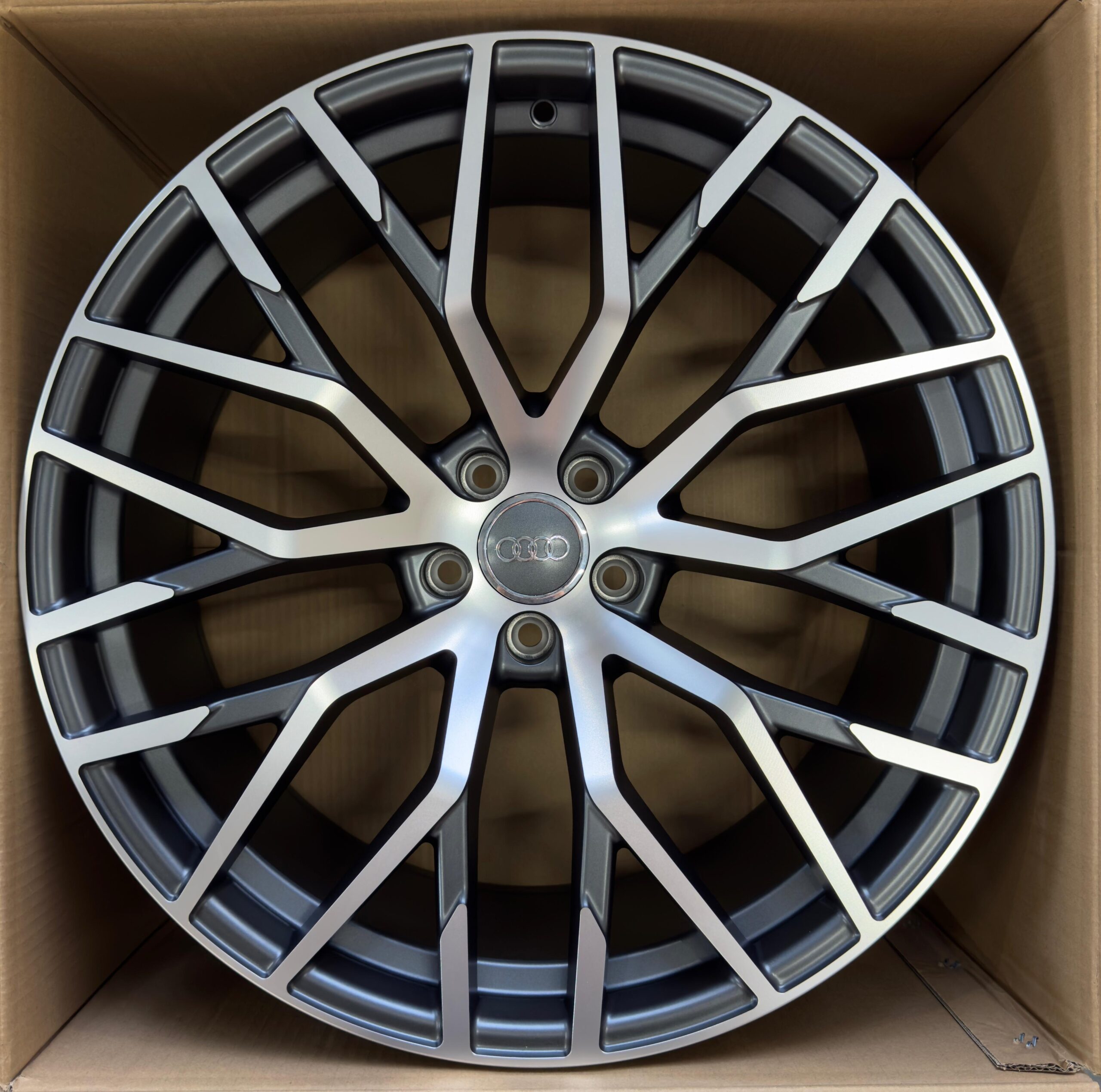 Литой диск SST S5065 R22 9 Литой диск SST S5065 R22 9