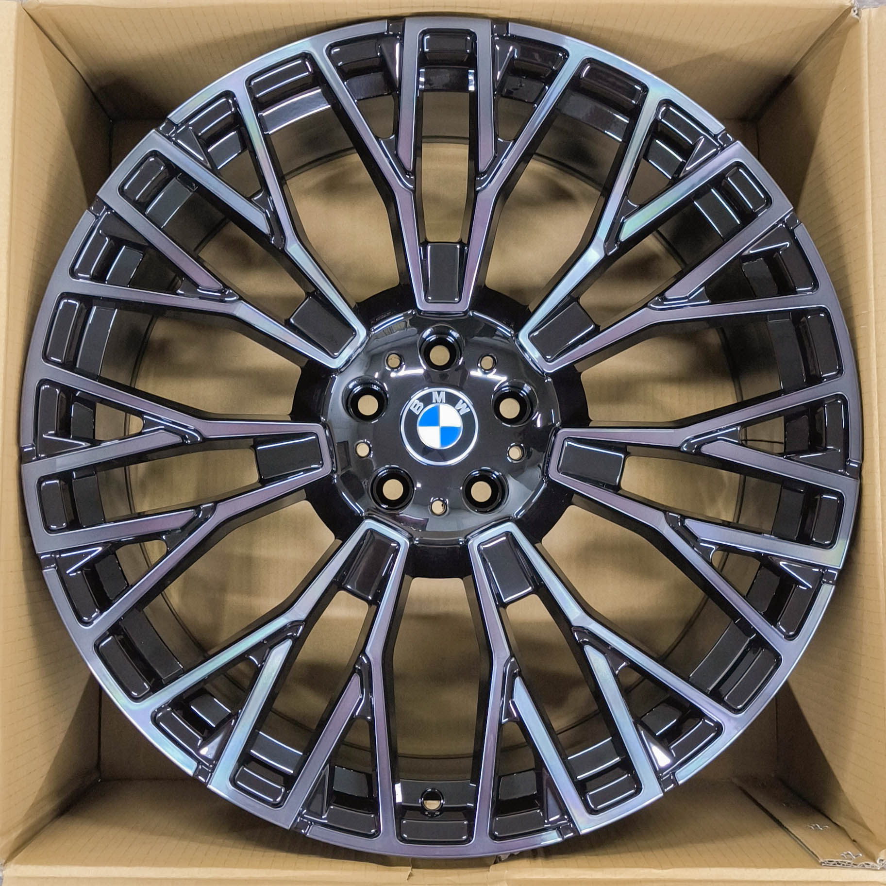 Литой диск BK 3S1111 R20 10 Литой диск BK 3S1111 R20 10