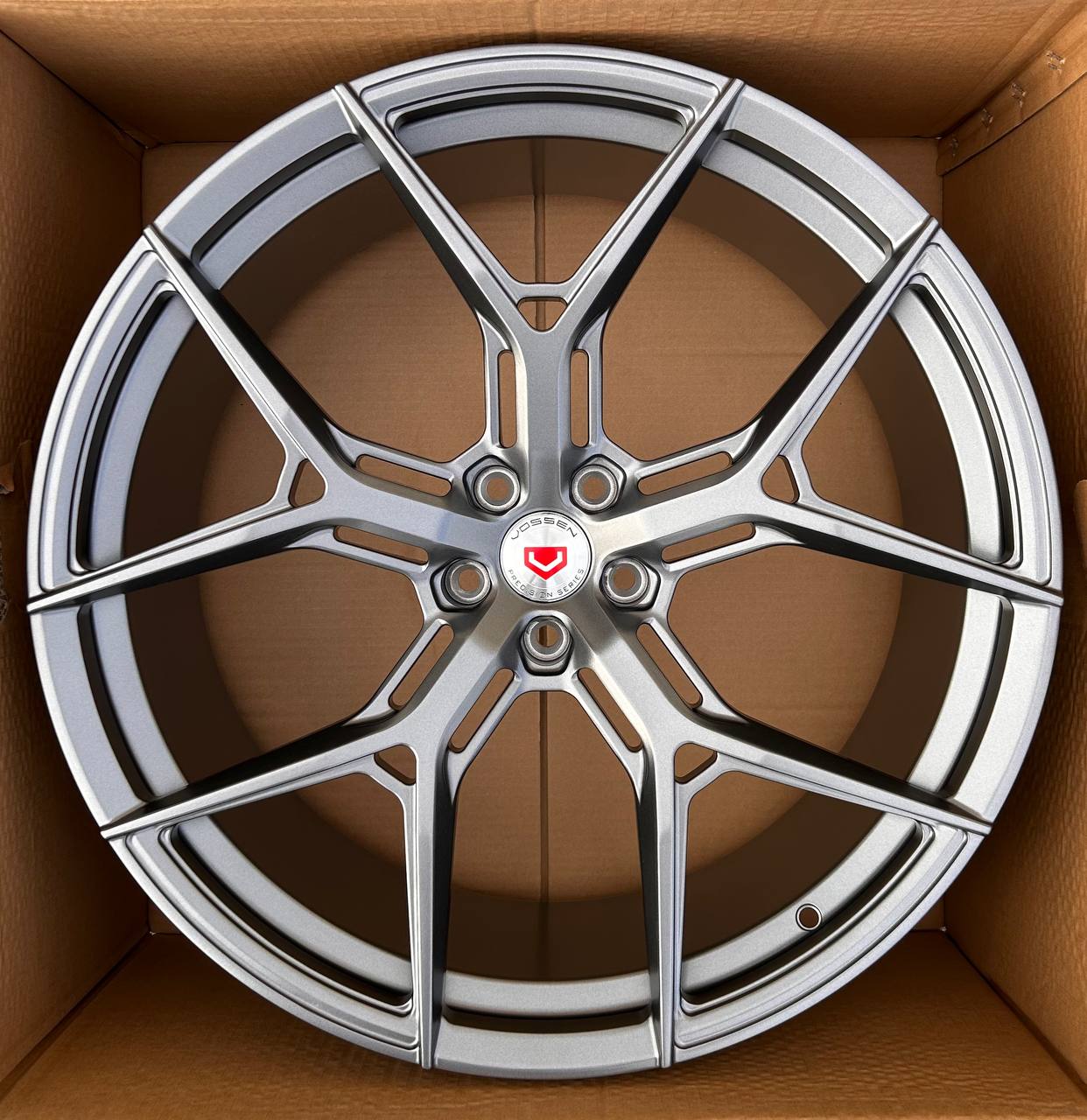 Кованый диск Forged MZB08-1 R23 11 Кованый диск Forged MZB08-1 R23 11