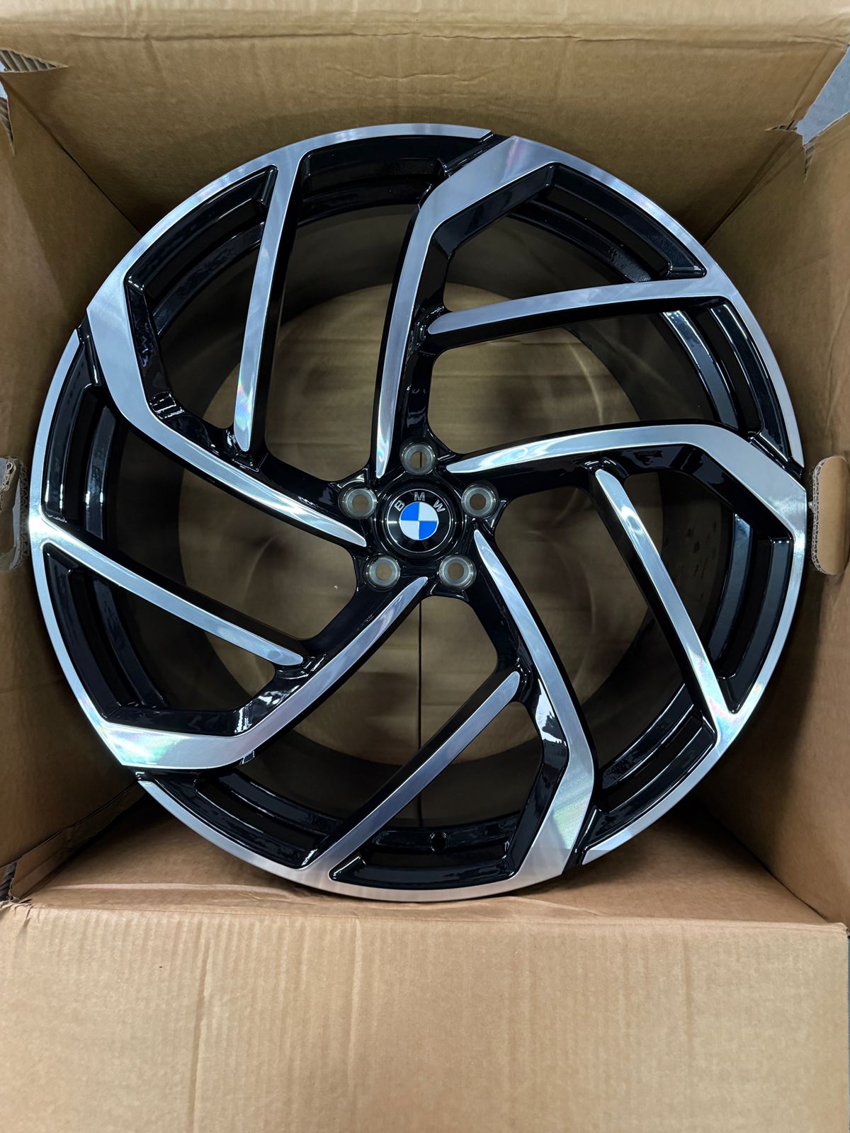 Кованый диск Forged MZB19-1 R23 11 Кованый диск Forged MZB19-1 R23 11