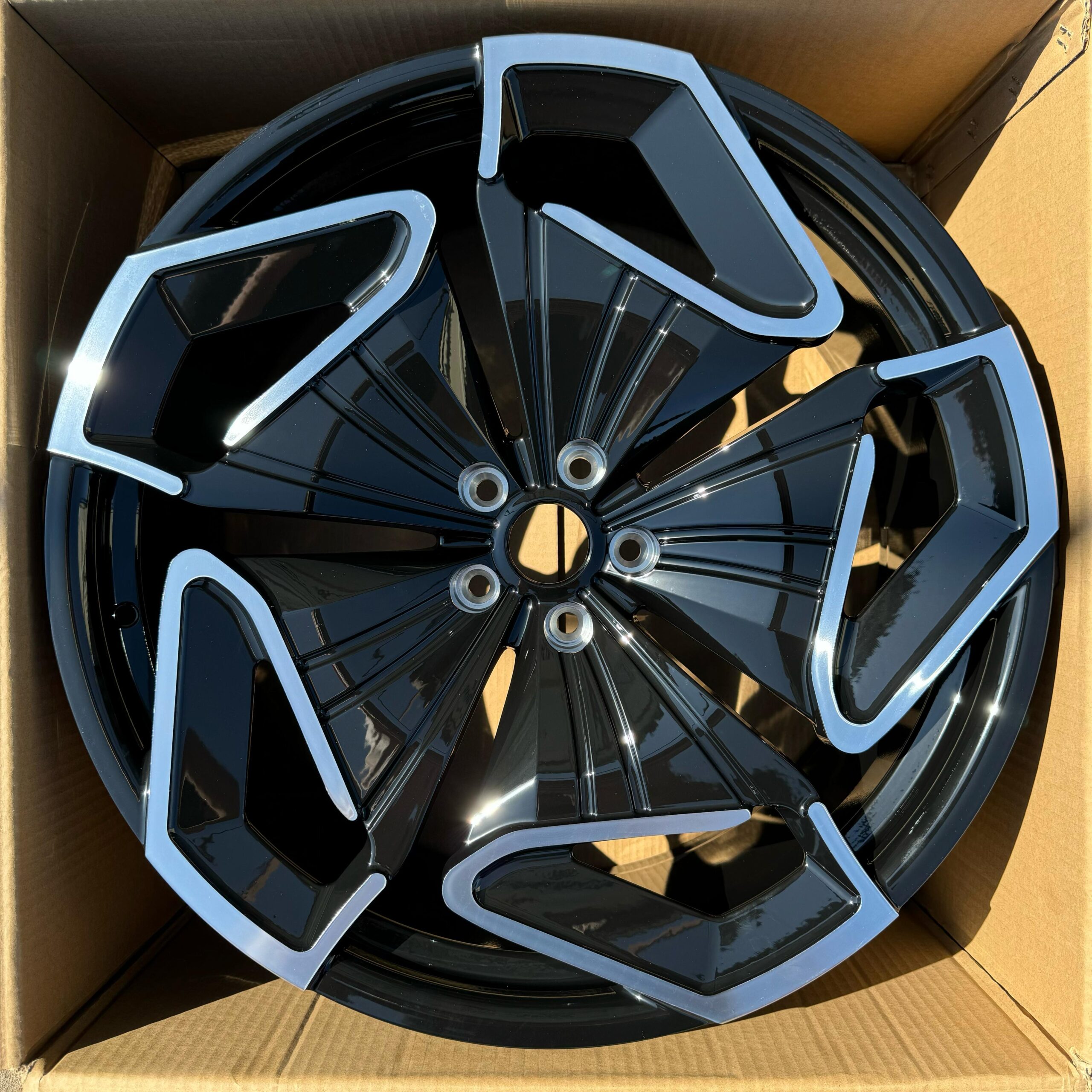 Кованый диск Forged D217/MZB-15-1 R23 11 Кованый диск Forged D217/MZB-15-1 R23 11