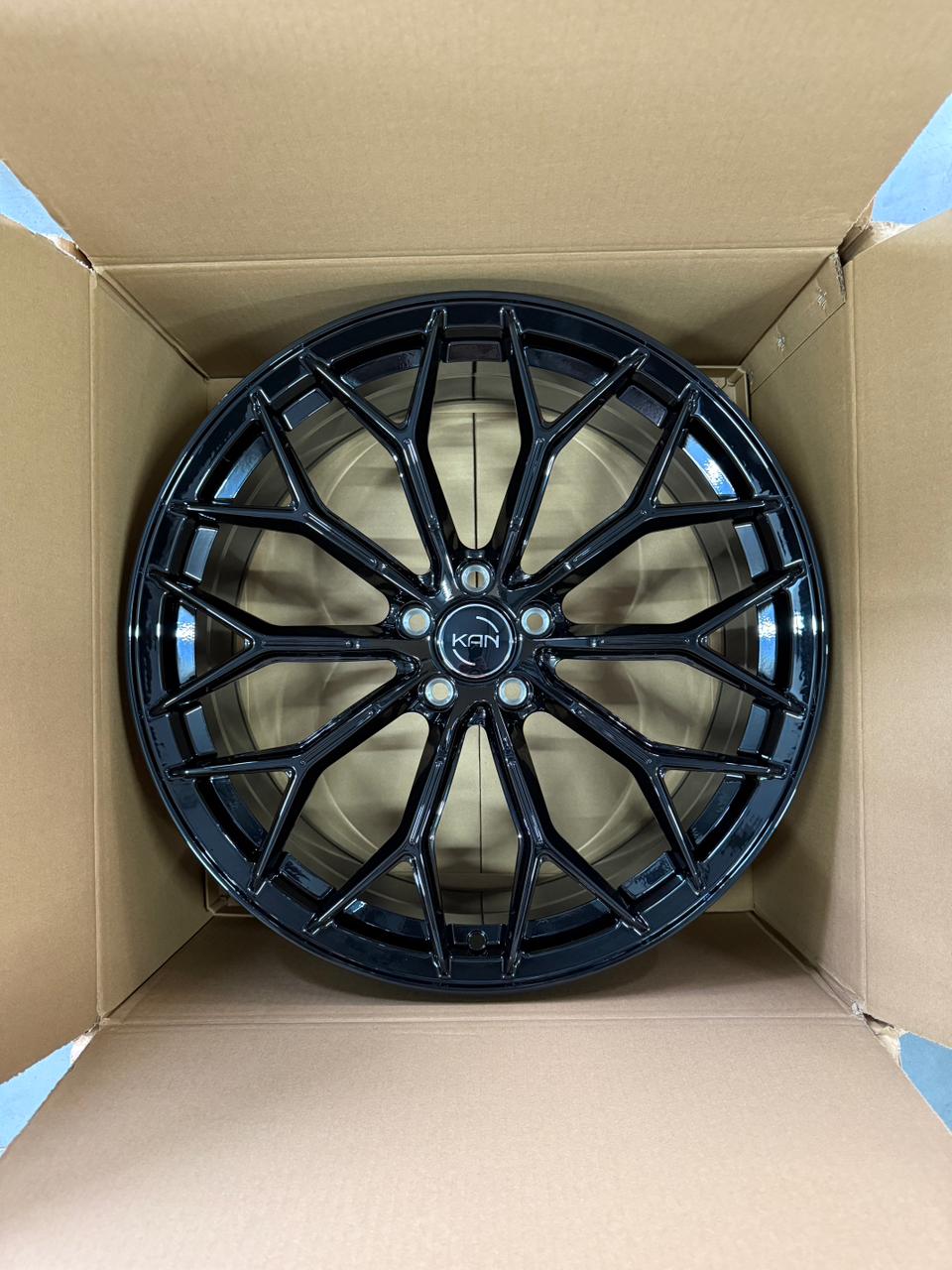 Кованый диск SST FORGED 2086 R21 9J 5x114 Кованый диск SST FORGED 2086 R21 9J 5x114