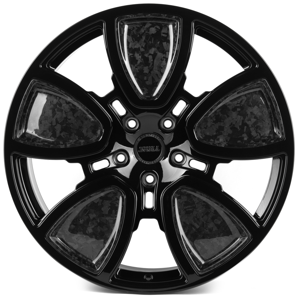 Кованый диск SKILL SL805-SB595 R22 10J 5x130 ET20 Кованый диск SKILL SL805-SB595 R22 10J 5x130 ET20 DIA 84.1 Чёрный Глянцевый + Карбон Sfc06