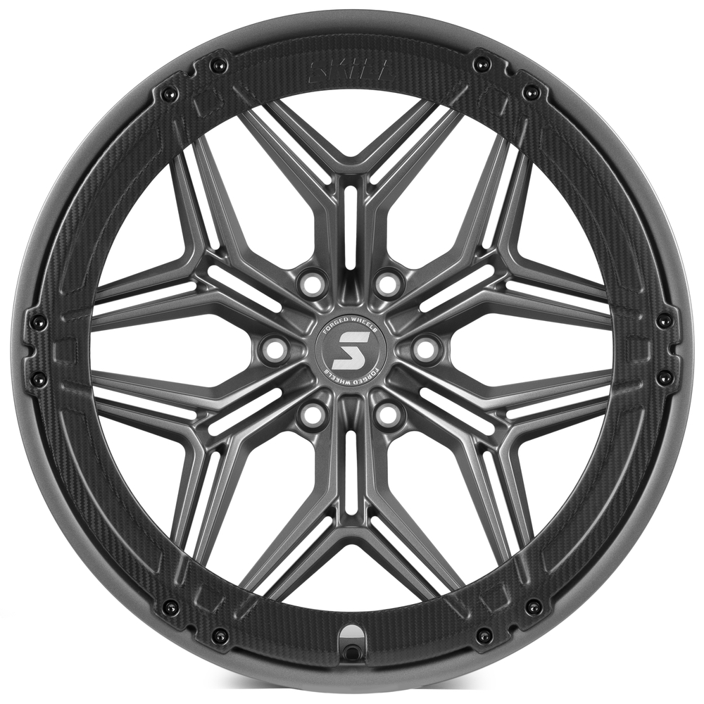 Кованый диск SKILL SV185-SB595 R22 10J 6x139.7 ET-10 Кованый диск SKILL SV185-SB595 R22 10J 6x139.7 ET-10 DIA 77.8 Графит Матовый + Карбон Sfc11