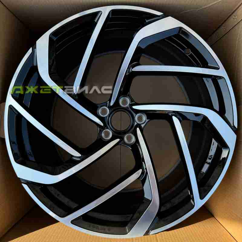 Кованый диск Forged MZB19-4 R20 9