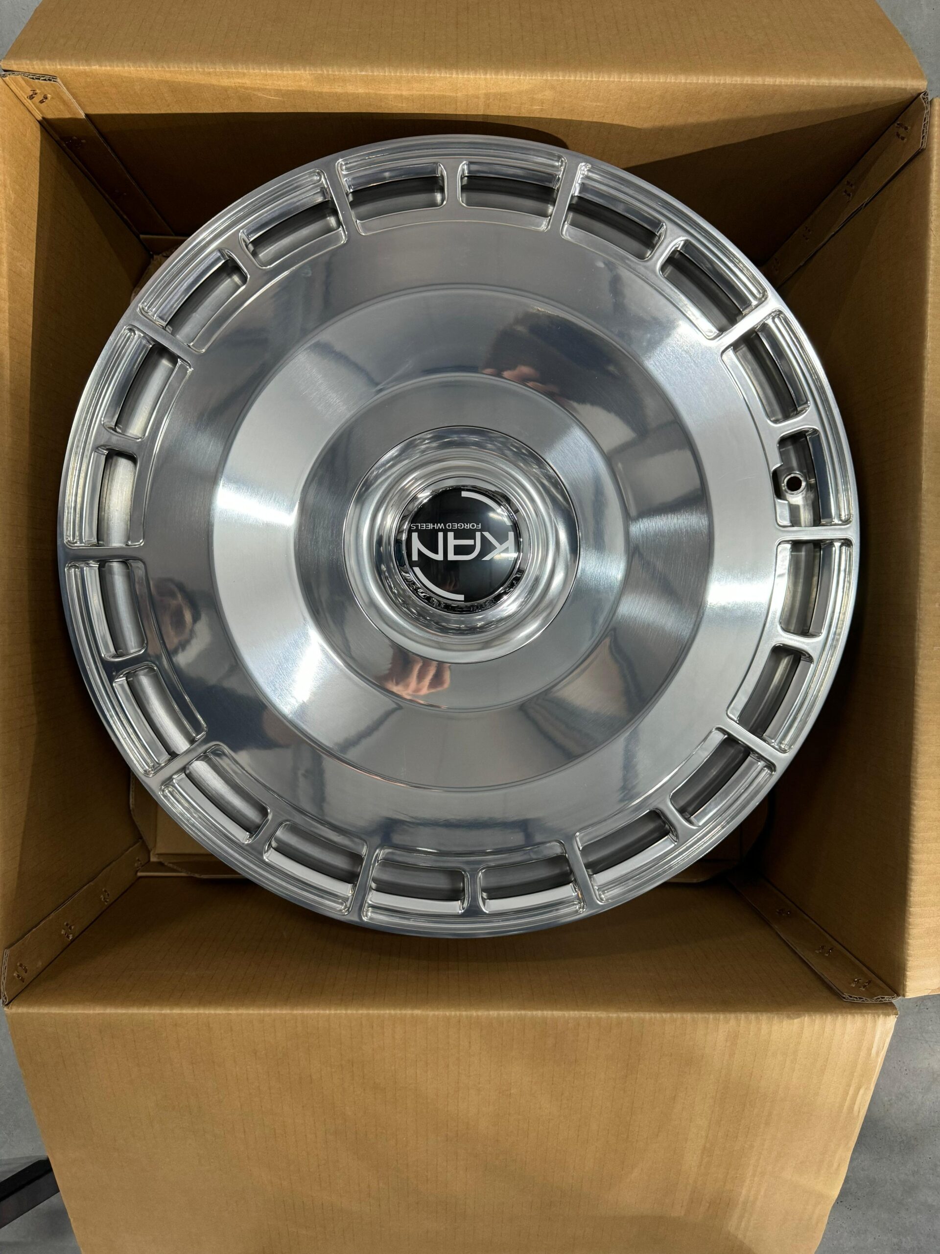 Кованый диск Forged PL1906 R21 9J 5x120 Кованый диск Forged PL1906 R21 9J 5x120