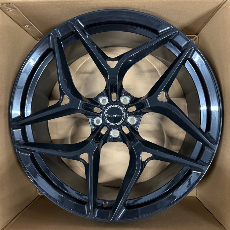 Кованый диск SST FORGED 2085 R21 9J 5x114 Кованый диск SST FORGED 2085 R21 9J 5x114