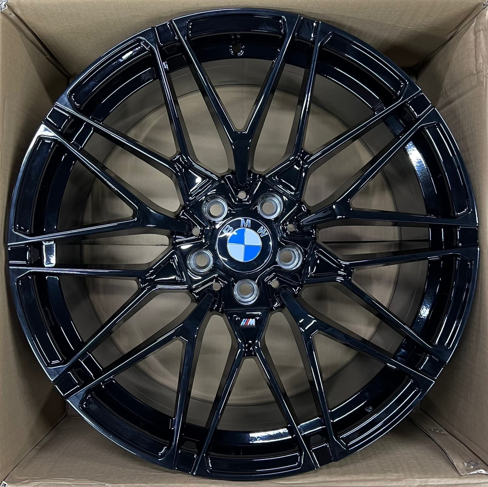 Кованый диск Forged BM340 R22 9 Кованый диск Forged BM340 R22 9