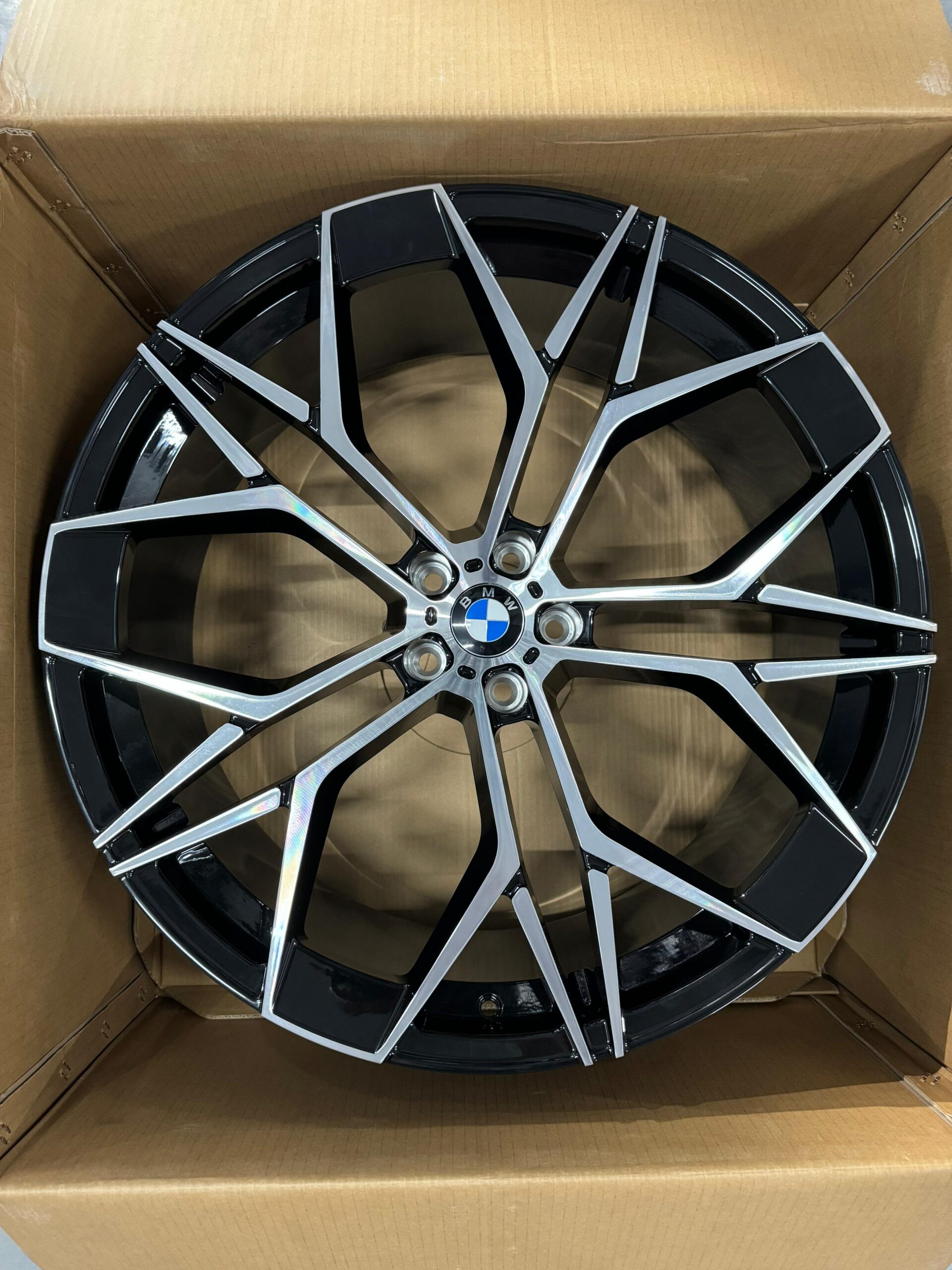 Кованый диск Forged PL1919Q R20 8 Кованый диск Forged PL1919Q R20 8