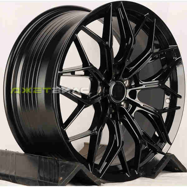Литой диск KoKo Kuture FF594 R18 8J 5x114.3 ET38 DIA 73.1 Full Gloss Black