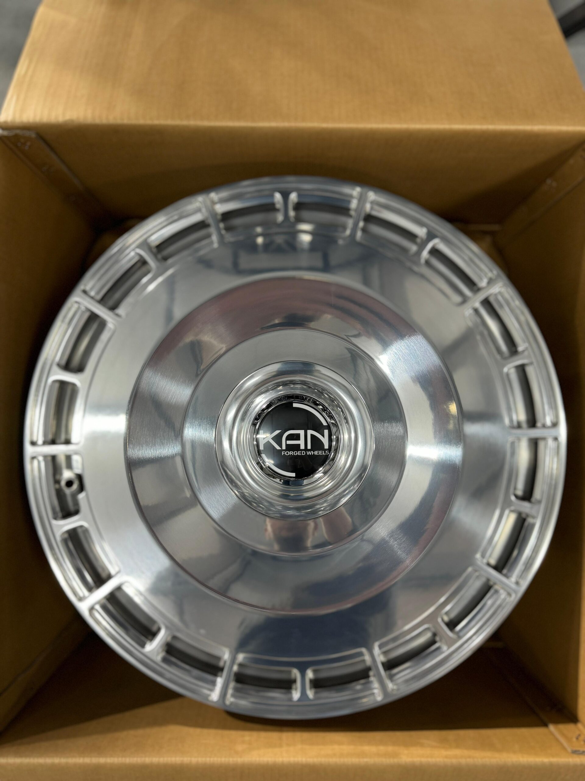 Кованый диск Forged PL1926 R23 9J 5x120 Кованый диск Forged PL1926 R23 9J 5x120