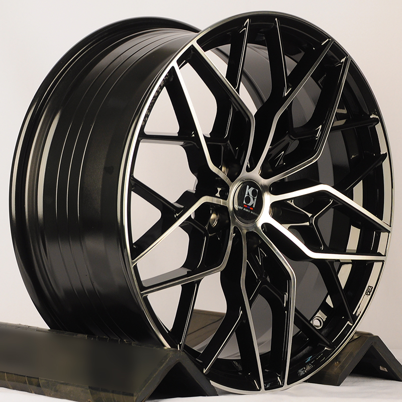 Литой диск KoKo Kuture FF010 R19 8.5J 5x112 ET35 Литой диск KoKo Kuture FF010 R19 8.5J 5x112 ET35 DIA 66.45 Gloss Black+Maching Face