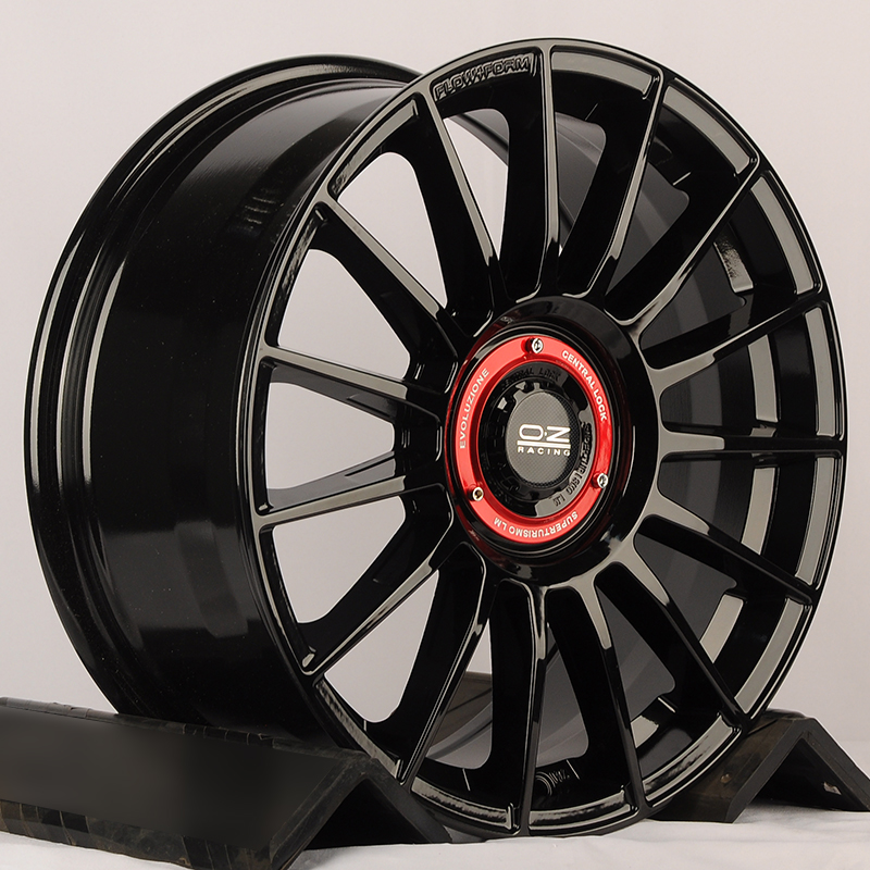 Литой диск KoKo Kuture FF009 R17 7.5J 5x114.3 ET38 Литой диск KoKo Kuture FF009 R17 7.5J 5x114.3 ET38 DIA 73.1 Full Gloss Black