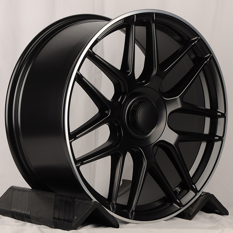 Литой диск KoKo Kuture 7040 R20 9.5J 5x112 ET43 Литой диск KoKo Kuture 7040 R20 9.5J 5x112 ET43 DIA 66.6 Matt Black Lip Polish