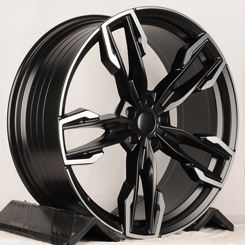 Литой диск KoKo Kuture YF5718 R20 8.0J 5x112 ET27 Литой диск KoKo Kuture YF5718 R20 8.0J 5x112 ET27 DIA 66.6 MSDB