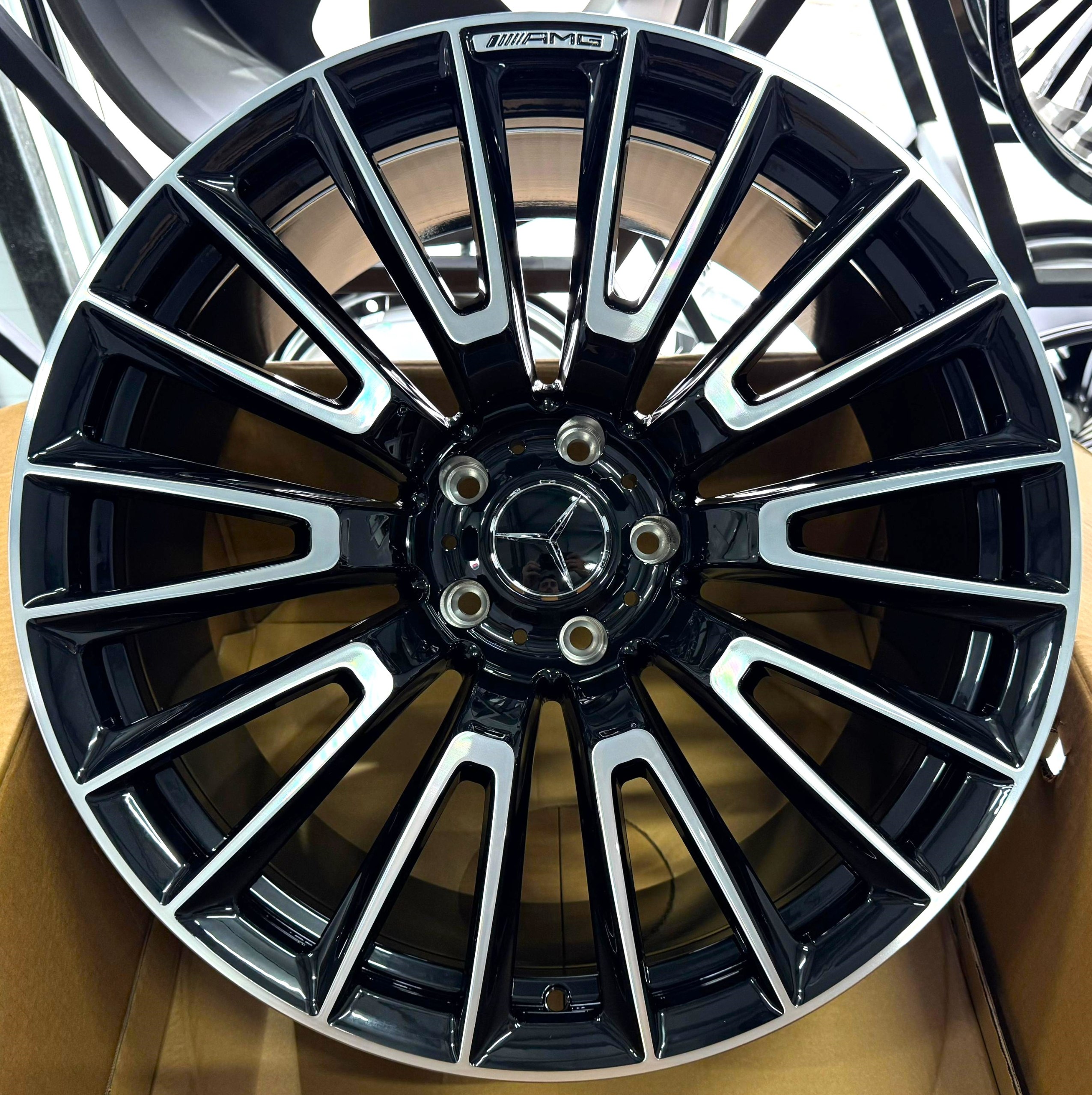Кованый диск Forged D162 R22 11 Кованый диск Forged D162 R22 11