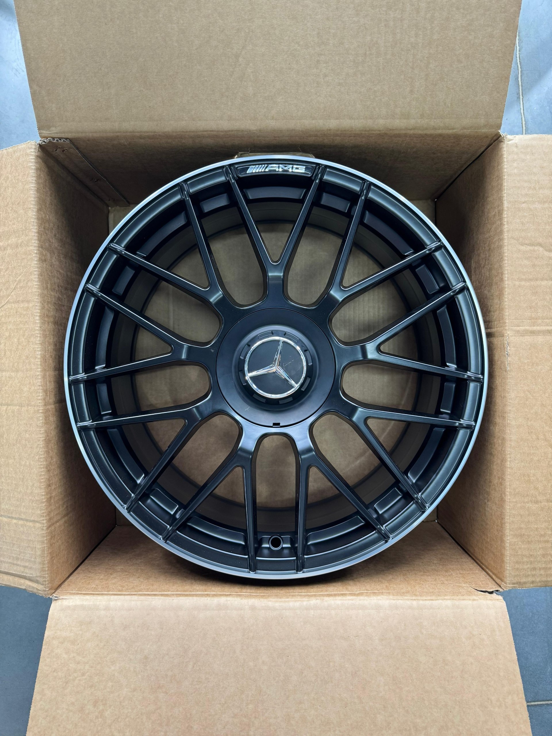 Кованый диск Forged D567 R22 11 Кованый диск Forged D567 R22 11