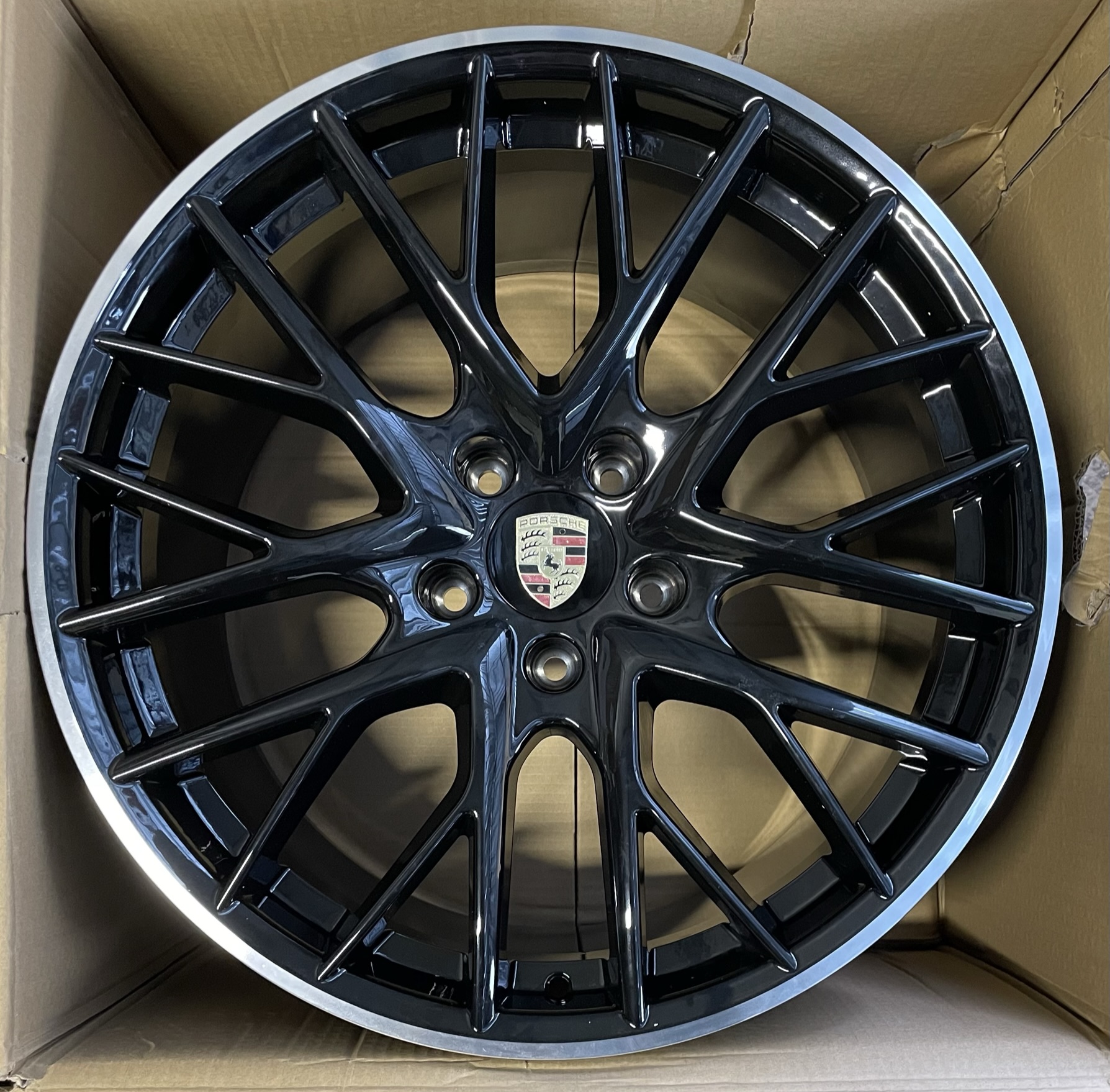 Кованый диск Forged PS180 R20 11J 5x130 ET71 Кованый диск Forged PS180 R20 11J 5x130 ET71 DIA 71