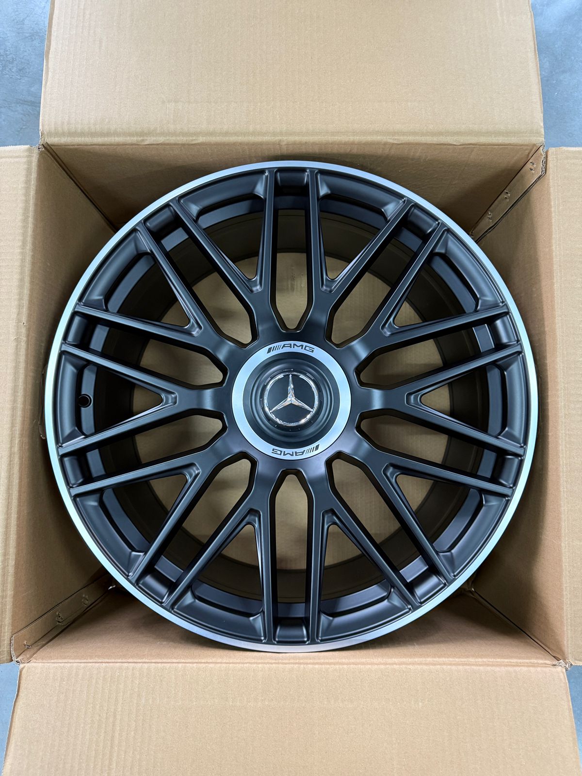 Кованый диск Forged D259 R21 11J 5x112 ET25 Кованый диск Forged D259 R21 11J 5x112 ET25 DIA 66