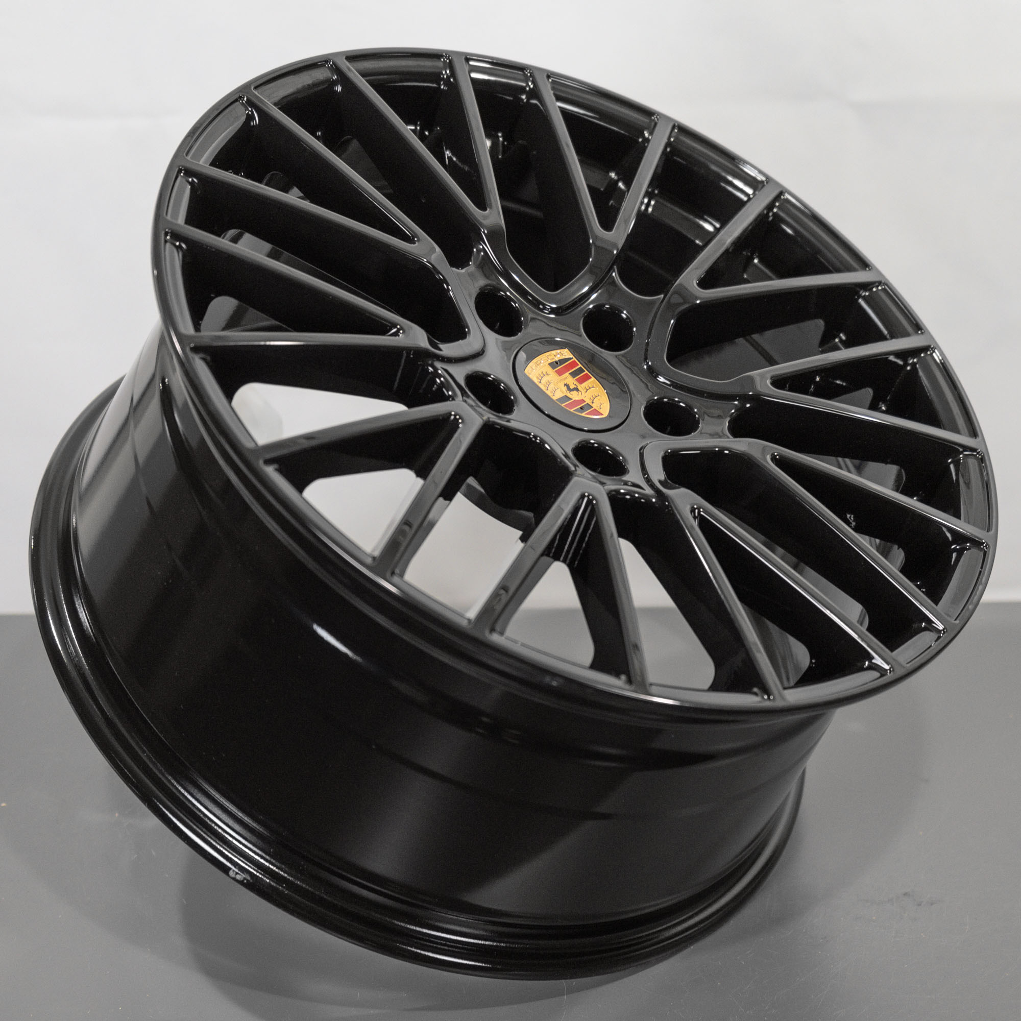 Литой диск SST H704F R21 9 Литой диск SST H704F R21 9