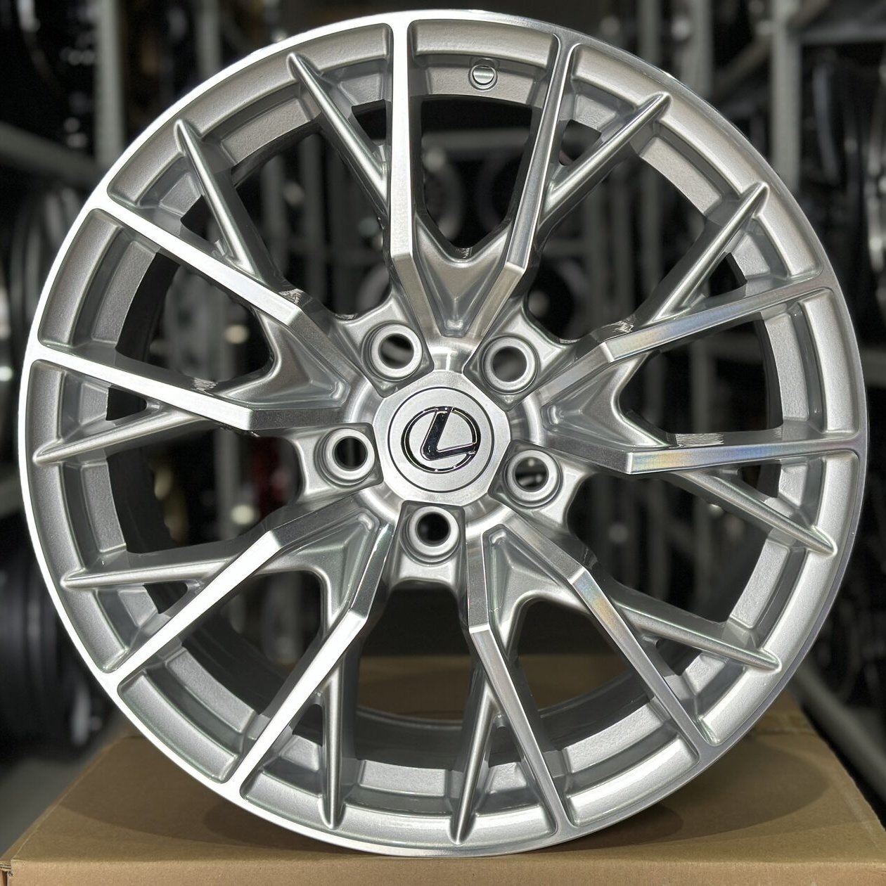 ipw44-showroom-610057-7b88f7072998f6ca