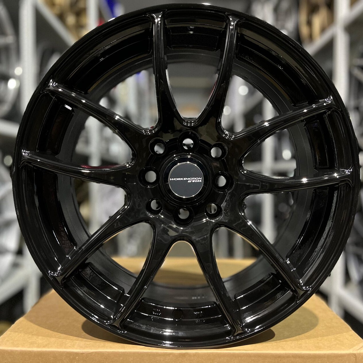 ipw44-showroom-611504-f6ec38ac9dc4b53d