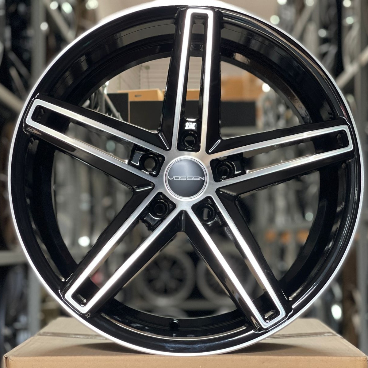 ipw44-showroom-611779-107bc17ae898eaa6