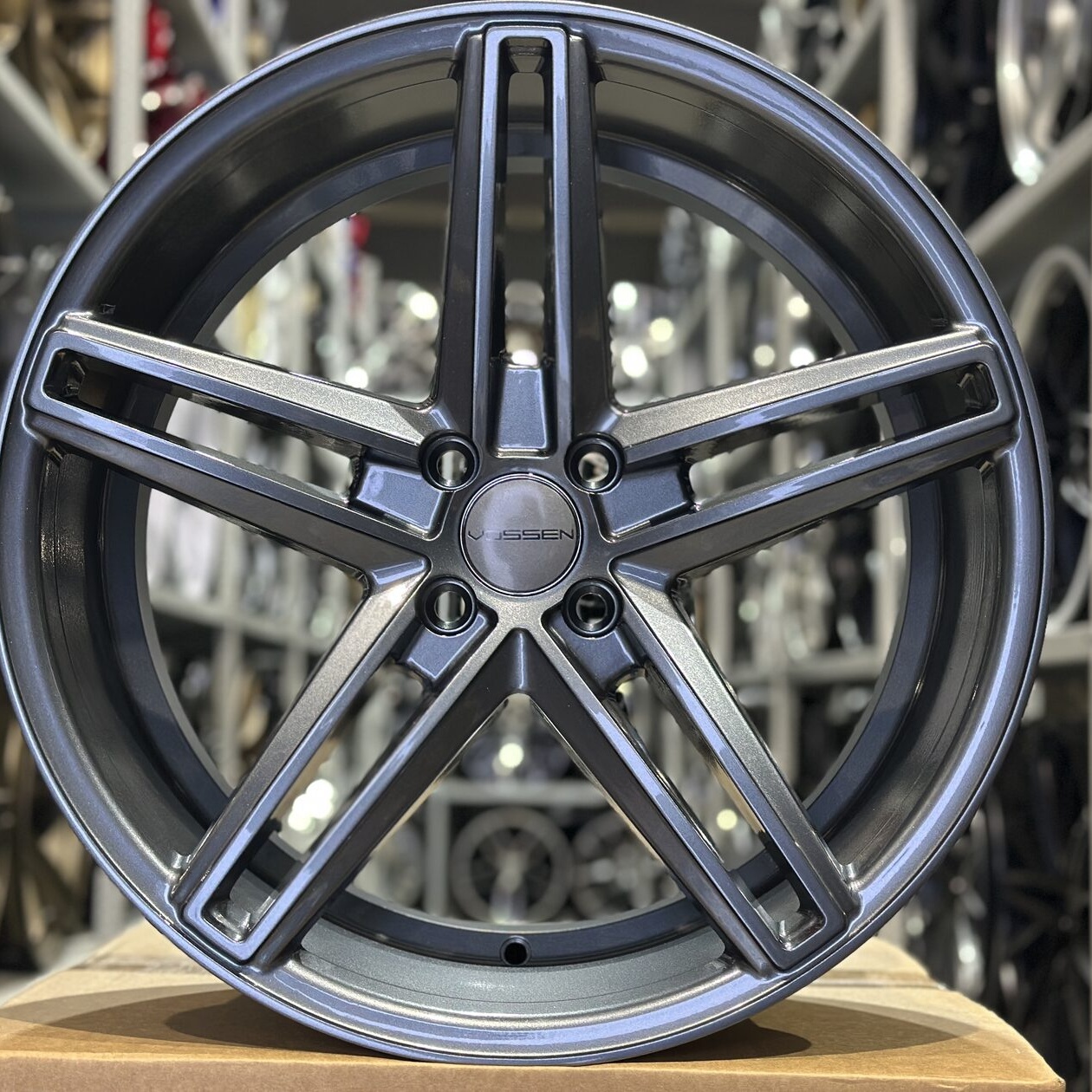 ipw44-showroom-611921-d4a61f123cf8de5c